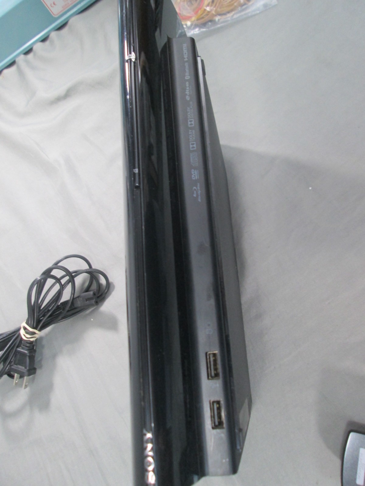 Playstation 3 SUPER SLIM CONSOLE 250GB Controller HDMI ONLY PS3 Model CECH 4201B