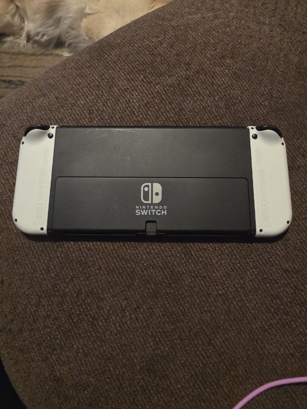 Nintendo Switch OLED Model – 64GB/White (HEGSKAAAA)