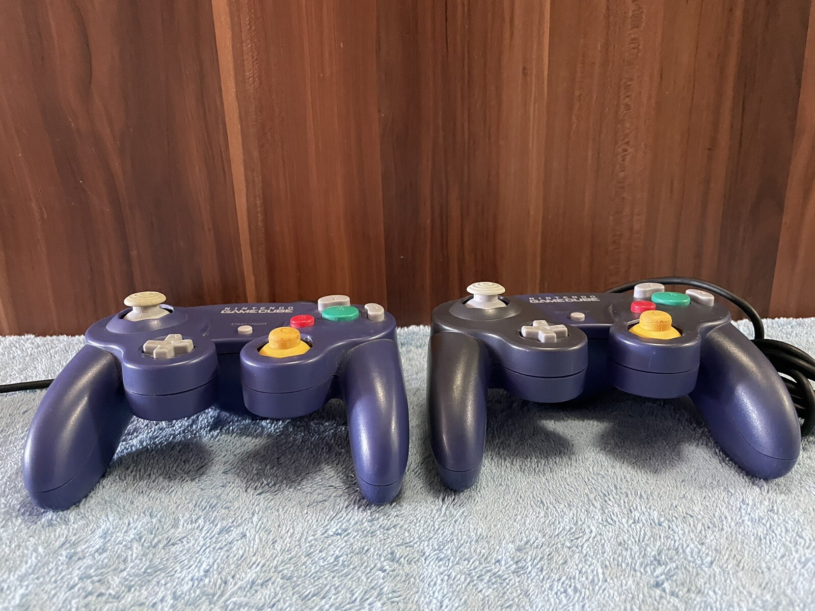 Nintendo GameCube Indigo Console Bundle DOL 001 Model w/5 Games & 2 Controllers