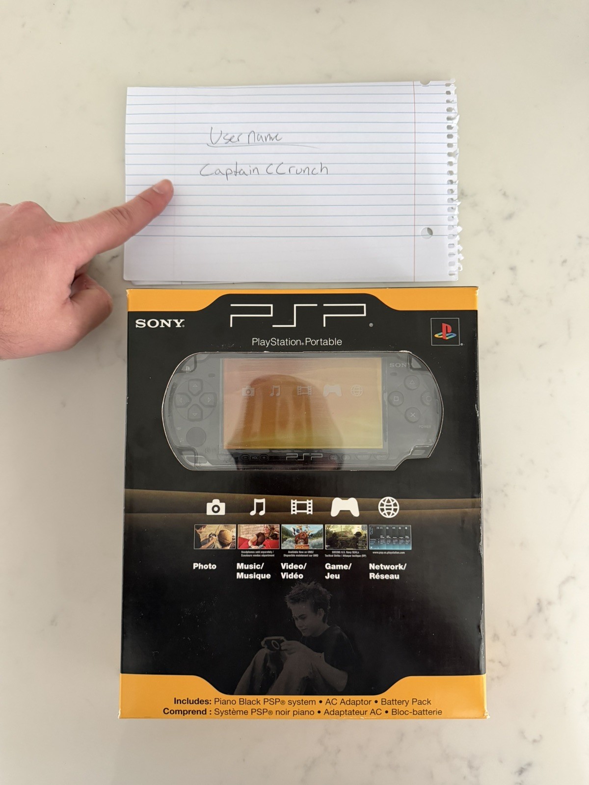 NEW SEALED Sony PSP-2001PB Piano Black Slim PlayStation Portable 2007 Core Pack