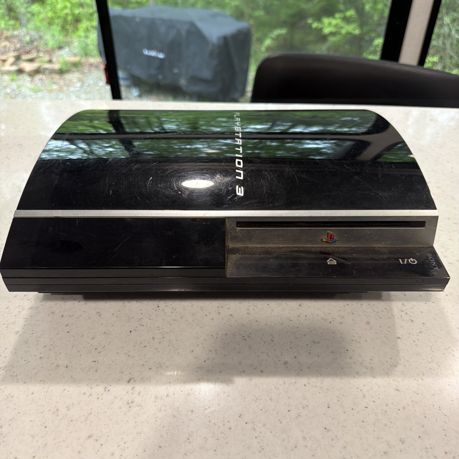 Sony PlayStation PS3 CECHG01 Console Only – FOR PARTS OR REPAIR ONLY