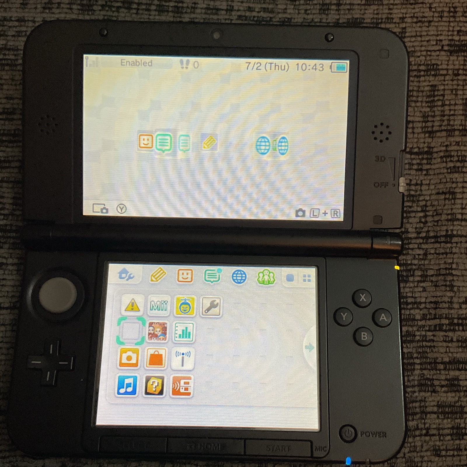 Nintendo 3DS XL Blue/Black 3D 4GB NTSC-U/C Bundle w/ Charger Case Stylus Game