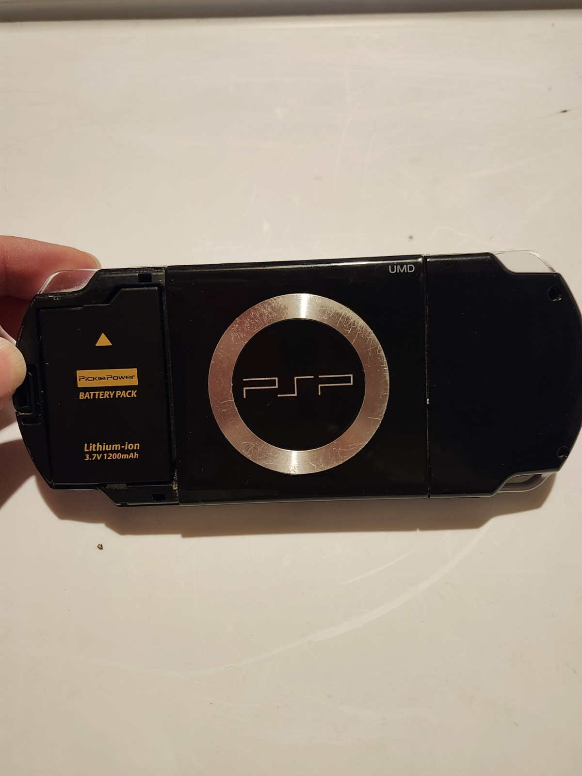 Sony PSP-2001 Black Handheld System UMD Compatible Region Free w/ Charger