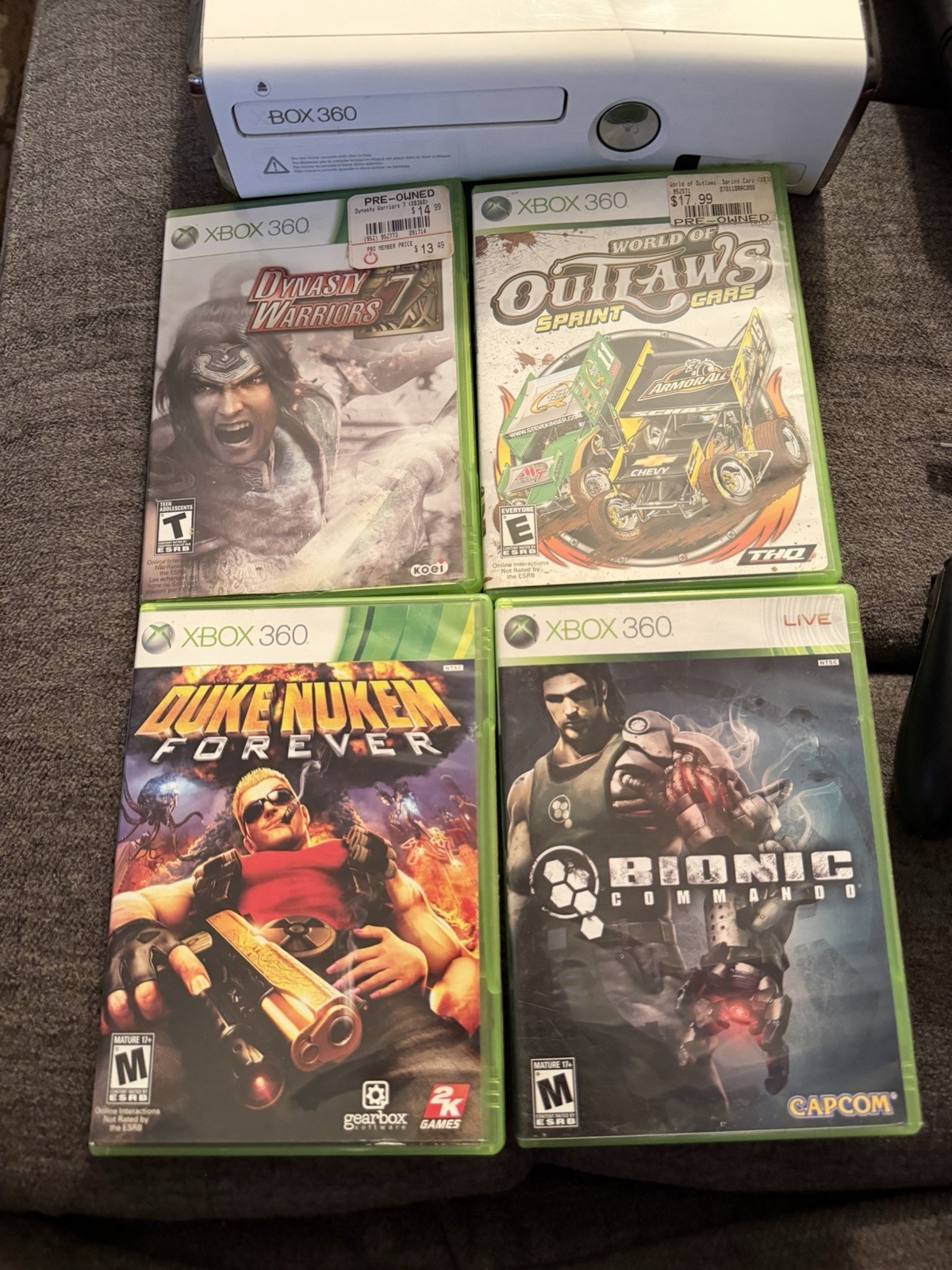 Microsoft Xbox 360 S 1439 500GB Console White W/ Games