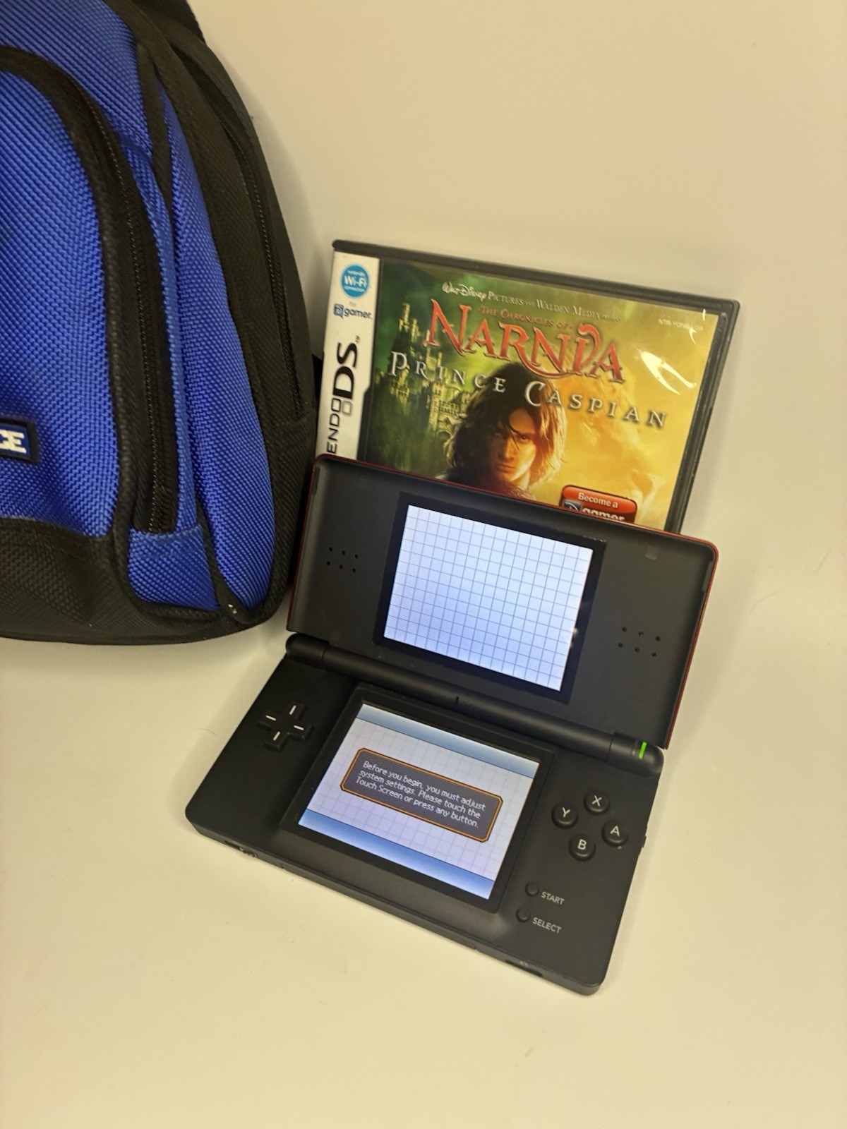 Nintendo DS Lite Crimson Handheld System – Red/Black EC W/ Game boy Bag & Game