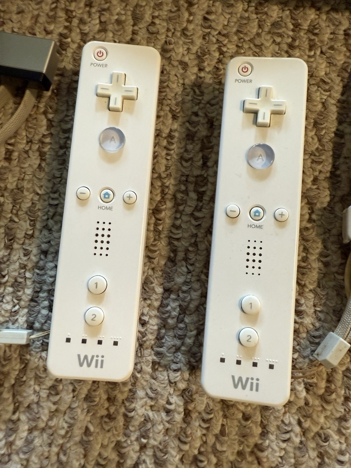 2 Lot Nintendo Wii Console RVL 001 Lot 2 Wii Remotes, Wires, 8 Games + More