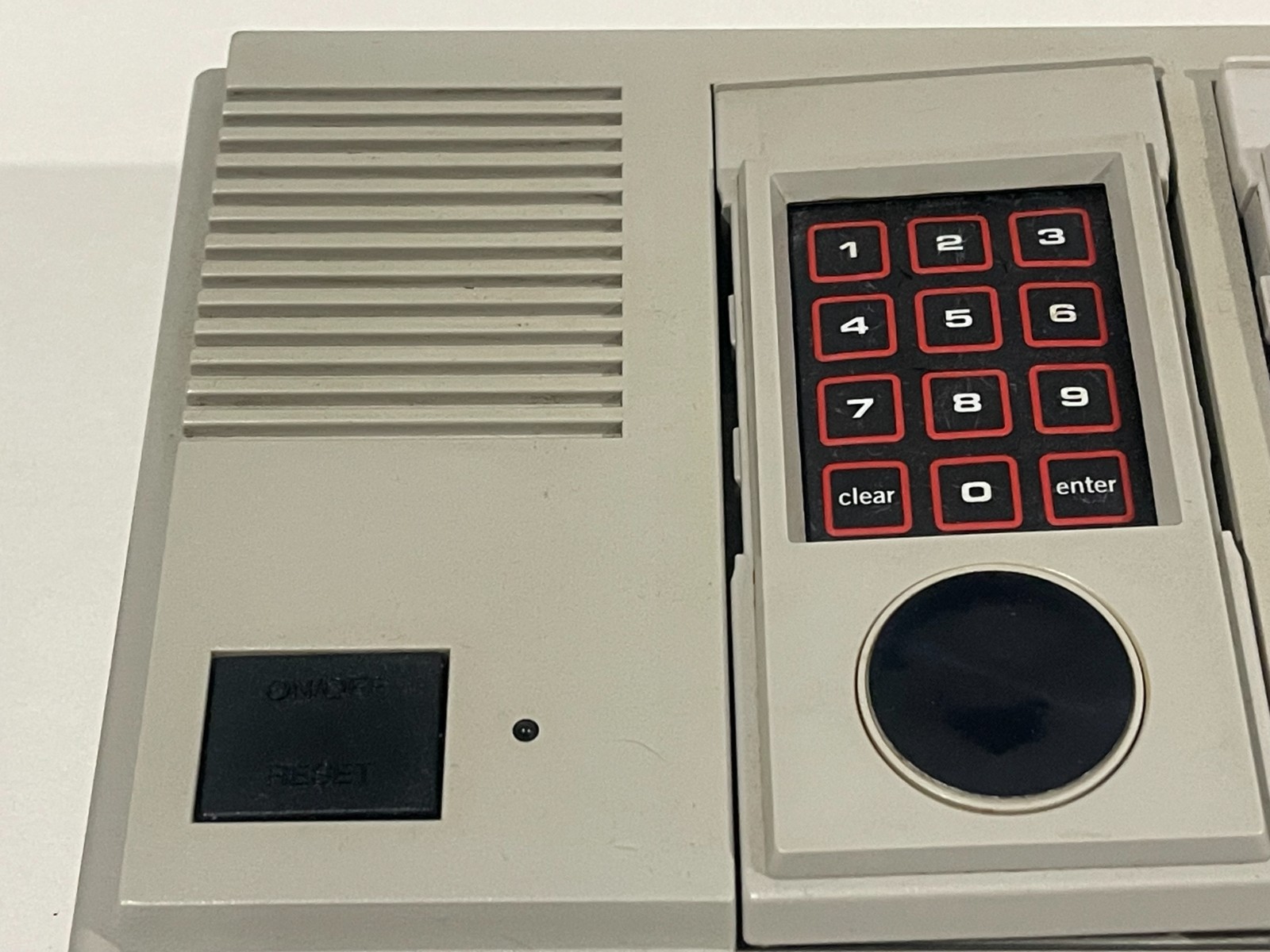 Mattel Intellivision 2 II Console & Controller Mattel w/ Power Tested/Working