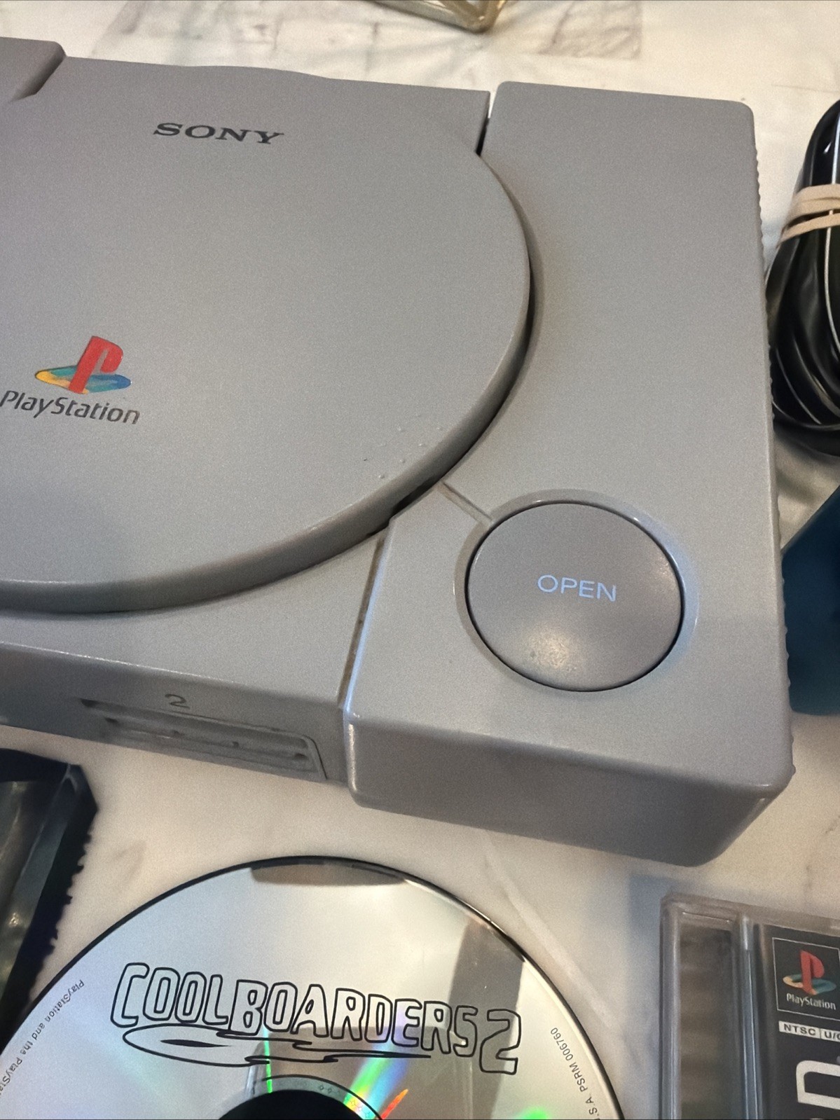 Sony PS1 SCPH-7001 Console 2 Controllers 3 Games Tested Working