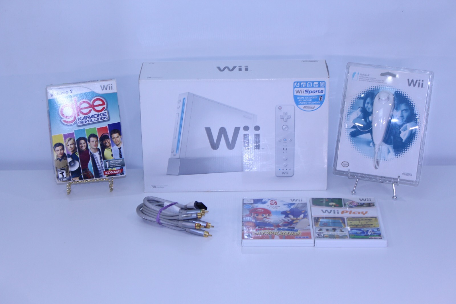 Nintendo Wii Console Lot Set OEM Bundle Video Games CIB Play Sports Glee RVL-001