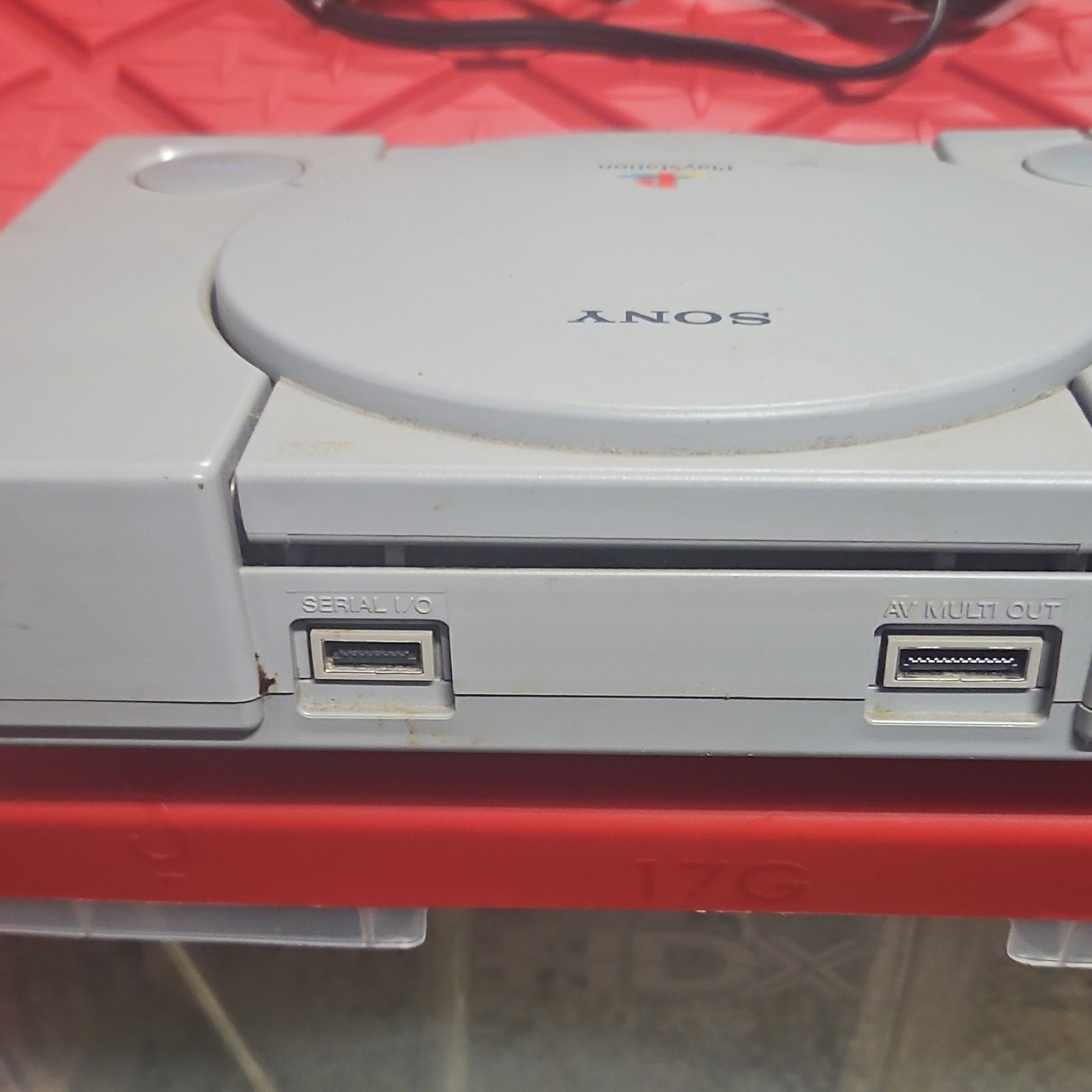 Sony PlayStation 1 Gray Console w power cord, av cables,crash bandicoot TESTED