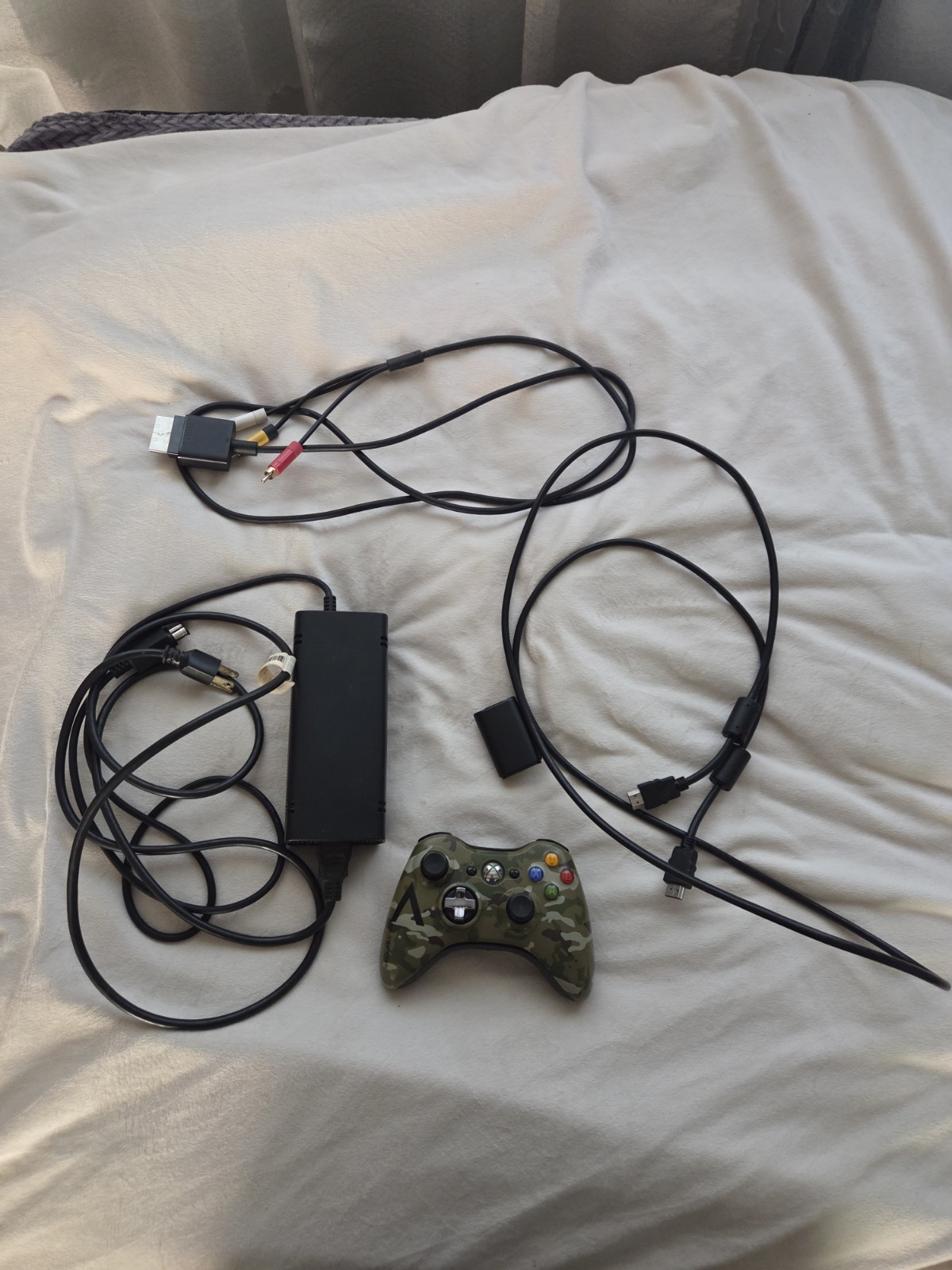 Microsoft Xbox 360 S 250GB Black Console with Kinect ALL TESTED