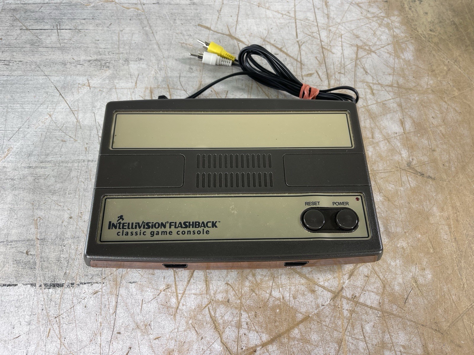 INTELLIVISION FLASHBACK CLASSIC GAME CONSOLE 60 BUILT-IN GAMES
