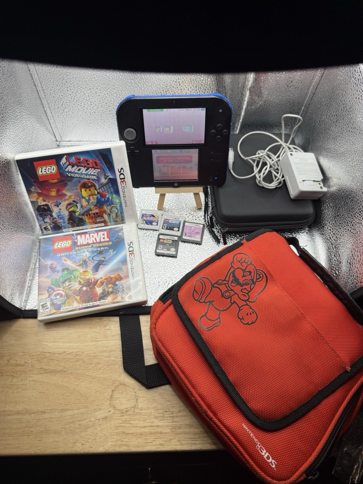 Nintendo 2DS Launch Edition Blue & Black – Games, Cases And Charger BUNDLE!