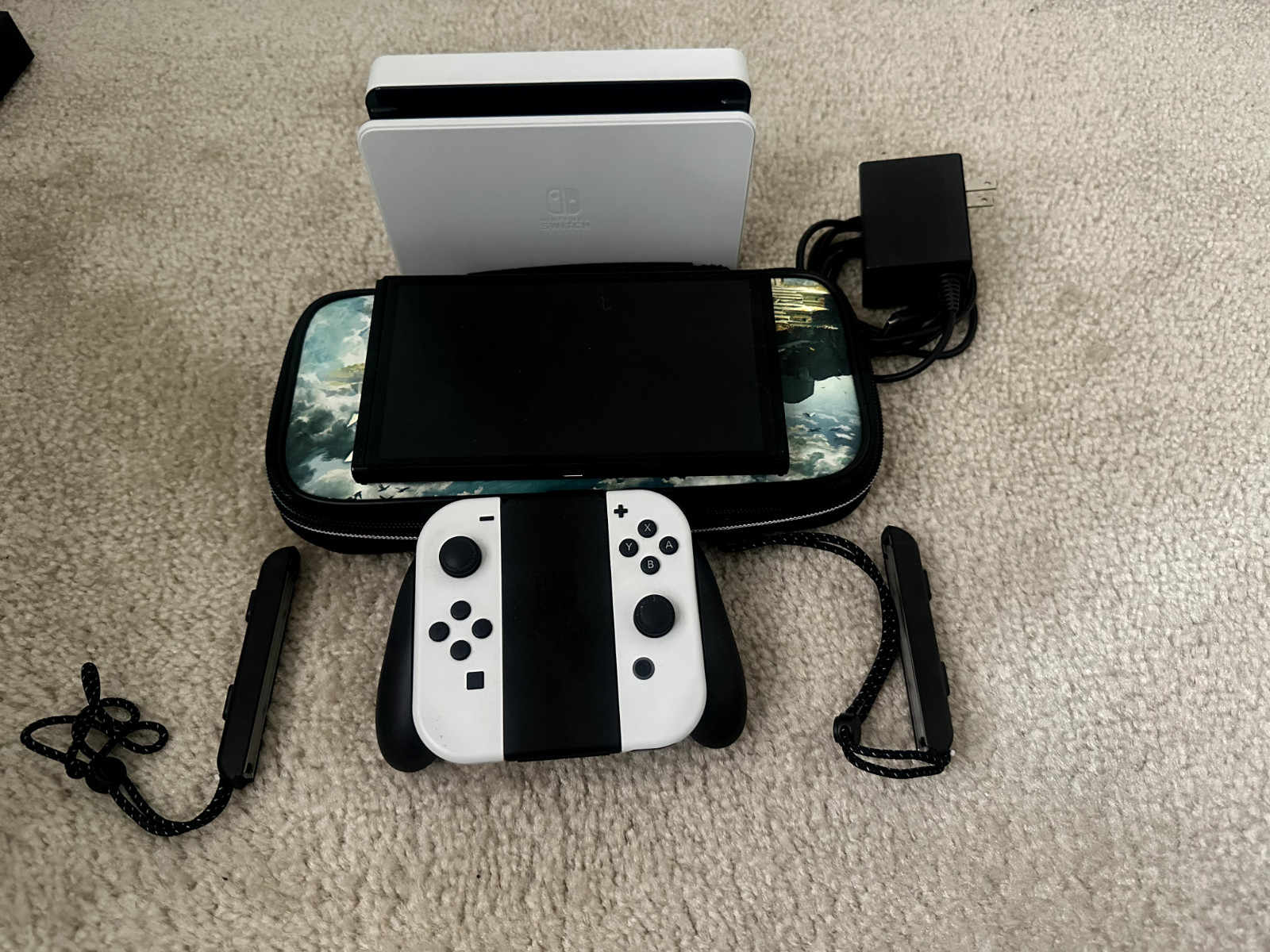 Nintendo Switch OLED Model – 64GB/White (HEGSKAAAA)
