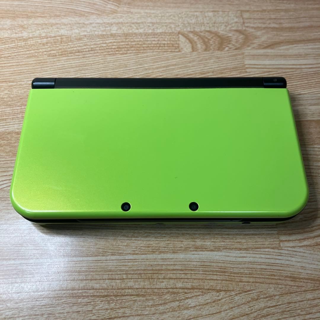 Nintendo New 3DS LL XL Lime Green Black Console Japanese Version Region Locked J