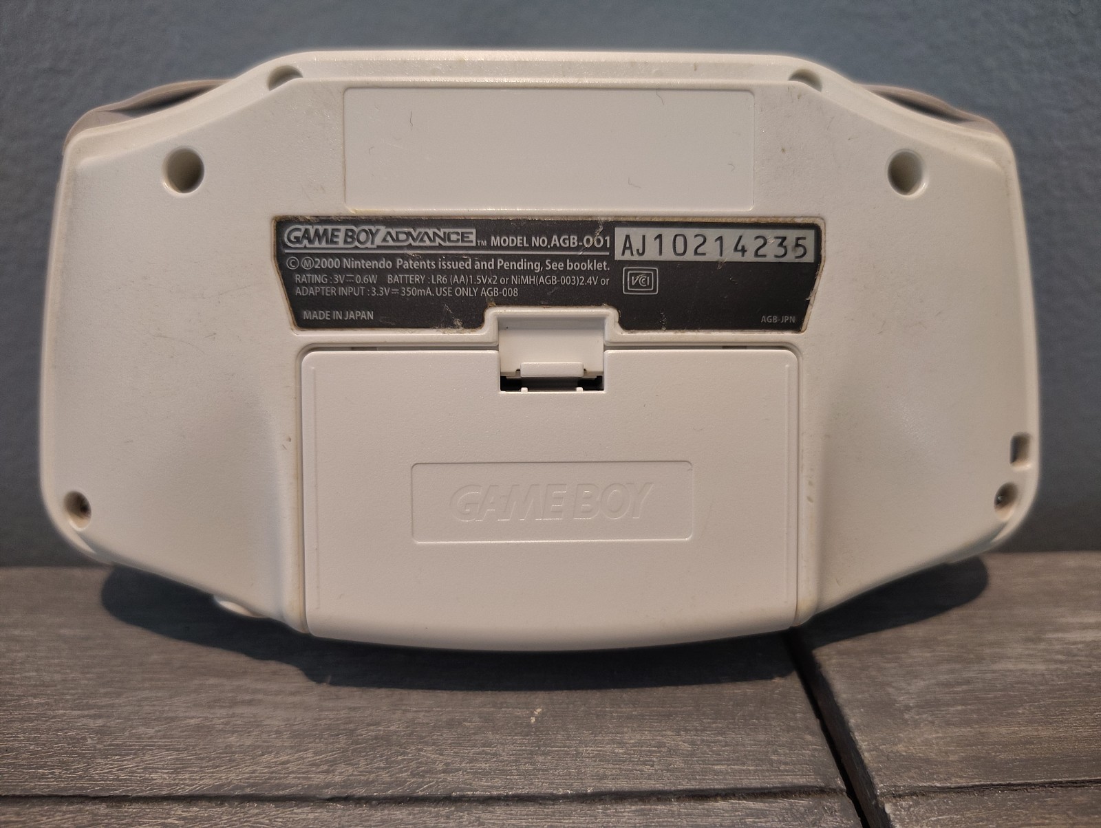 GAME BOY ADVANCE WHITE CONSOLE COMPLETE CIB Authentic Tested/Region Free