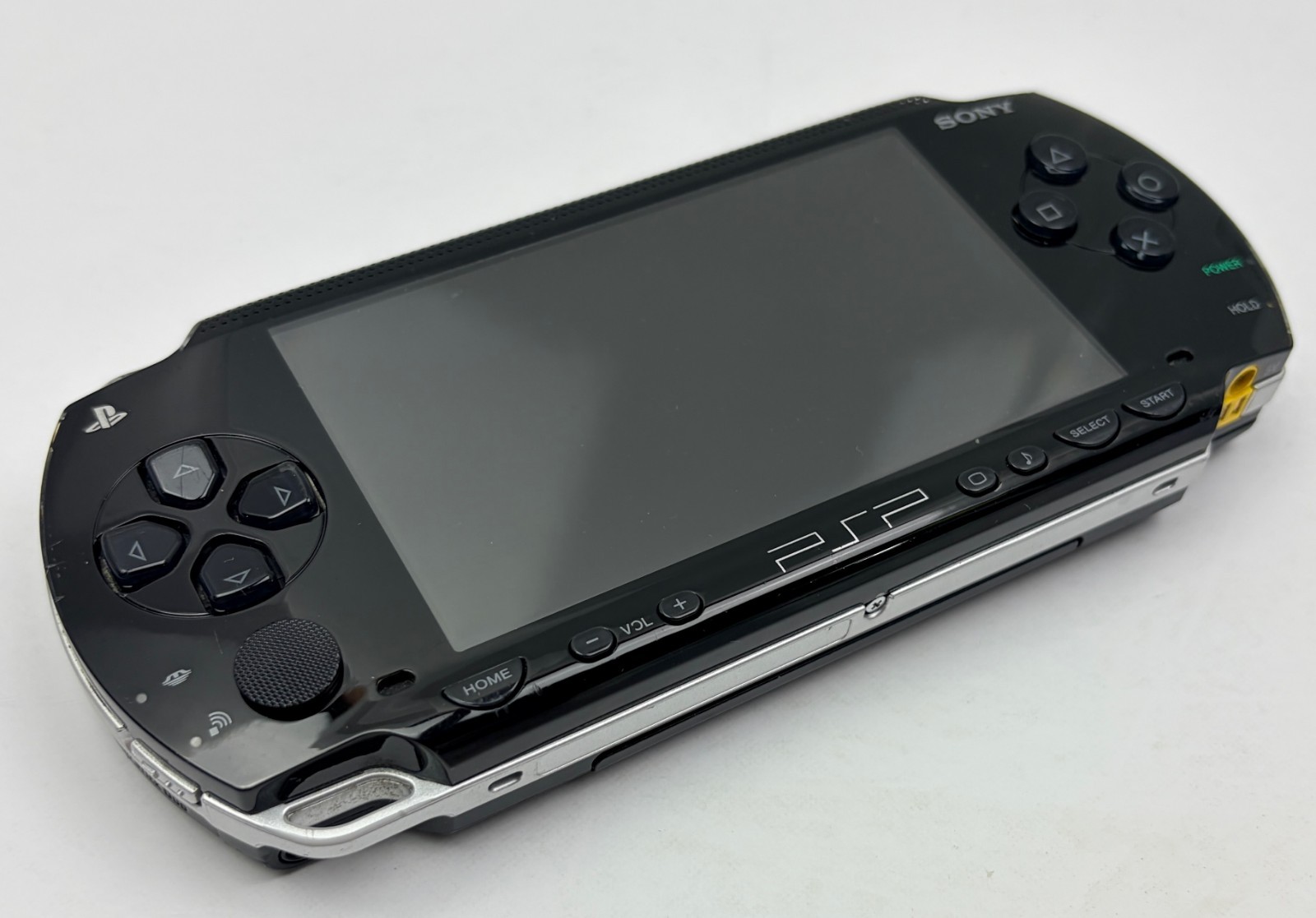 Sony PSP 1000 Value Pack Piano Black w/ Box, Charger, Battery, Pouch, & Memory