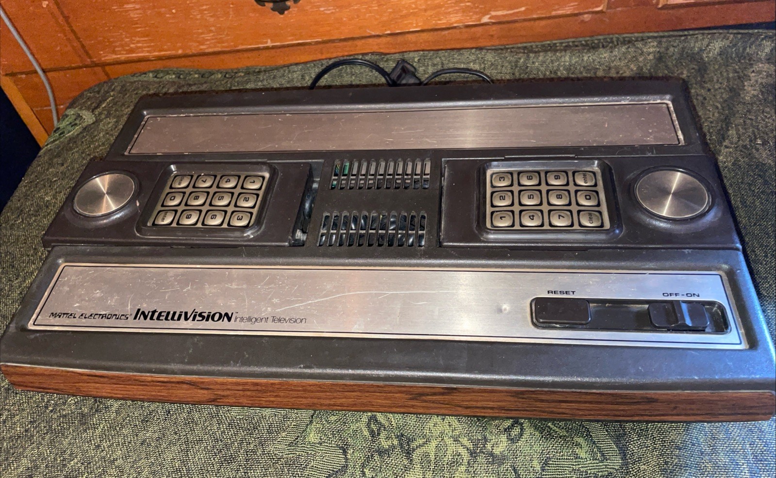 Vintage Intellivision Console Only Tested 2609 Brown & Gold Mattel Electronics
