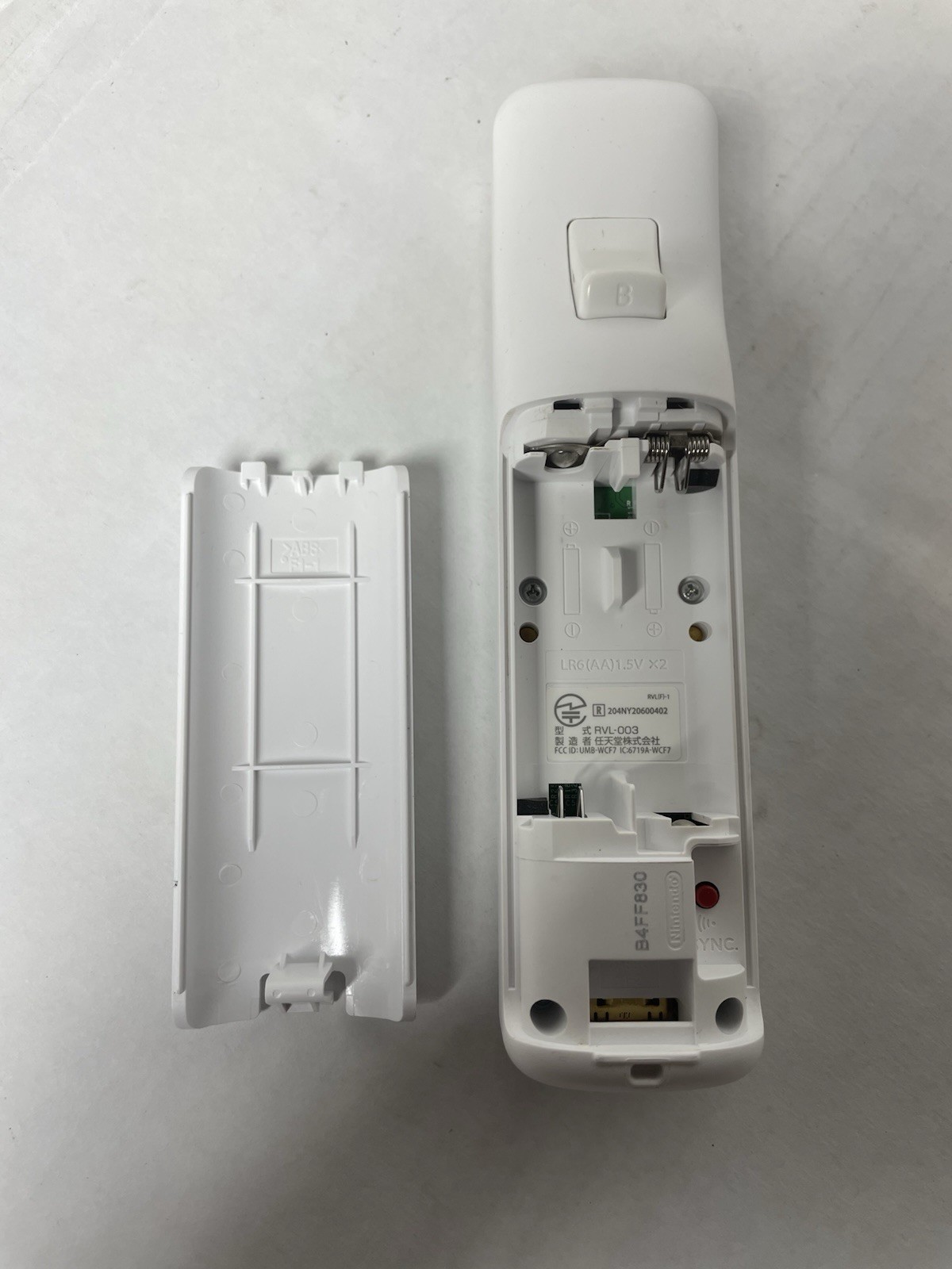 COMPLETE Nintendo Wii White Gaming Console RVL-001 LU (NTSC) OEM SET