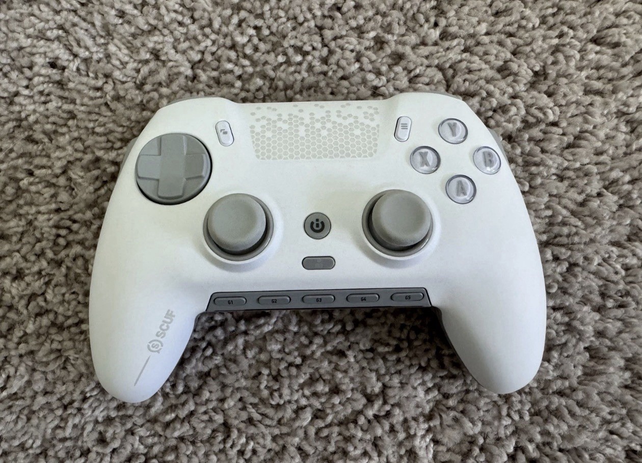 Xbox Series S 512GB Console w/ Controller, Attachable Monitor And PC Controller