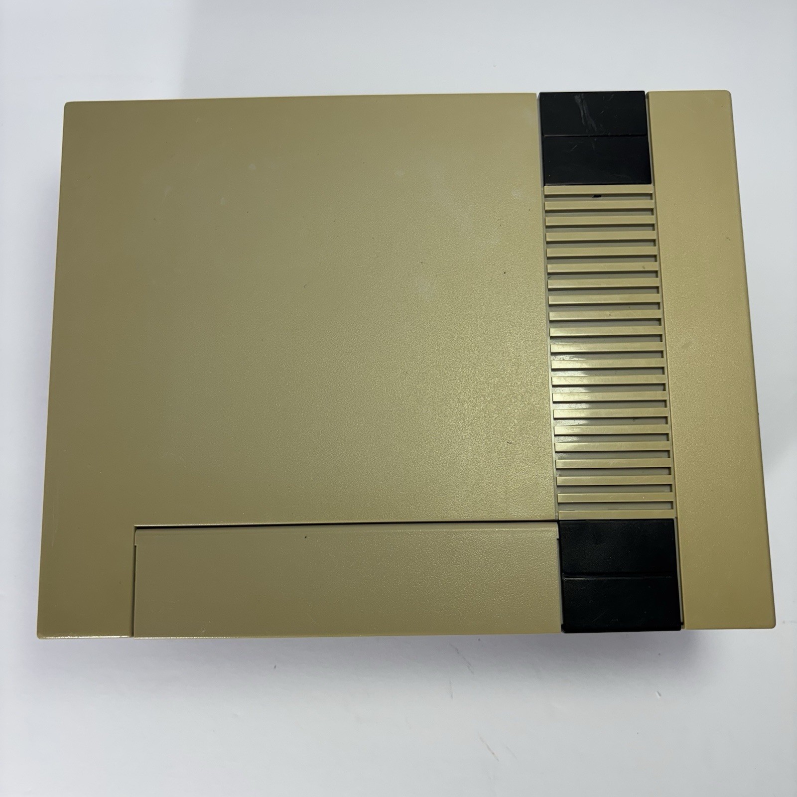 Nintendo NES Console Bundle, Contra, Final Fantasy Duck Tales Rare Turbo Blaster