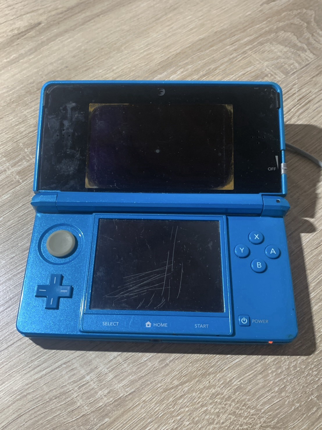 0677 Nintendo 3DS Light Blue For Parts 290g