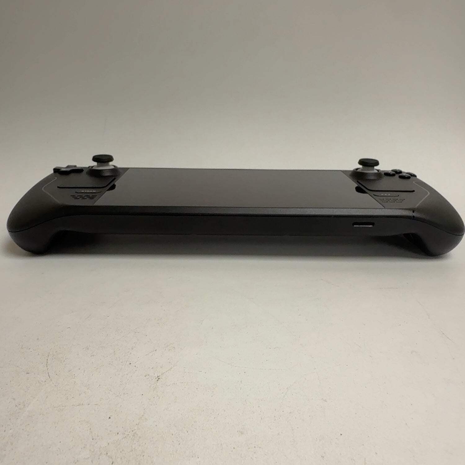 Valve Steam Deck 7″ AMD 7nm Ryzen APU 16GB RAM 1TB Black 1010
