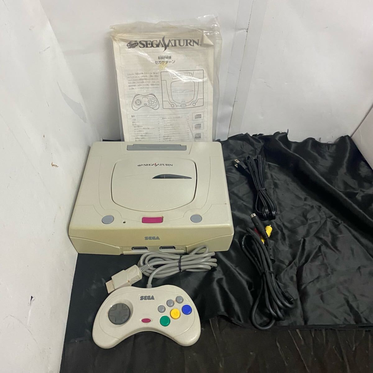 SS Sega Saturn Console HST 0014 with Box and Manual