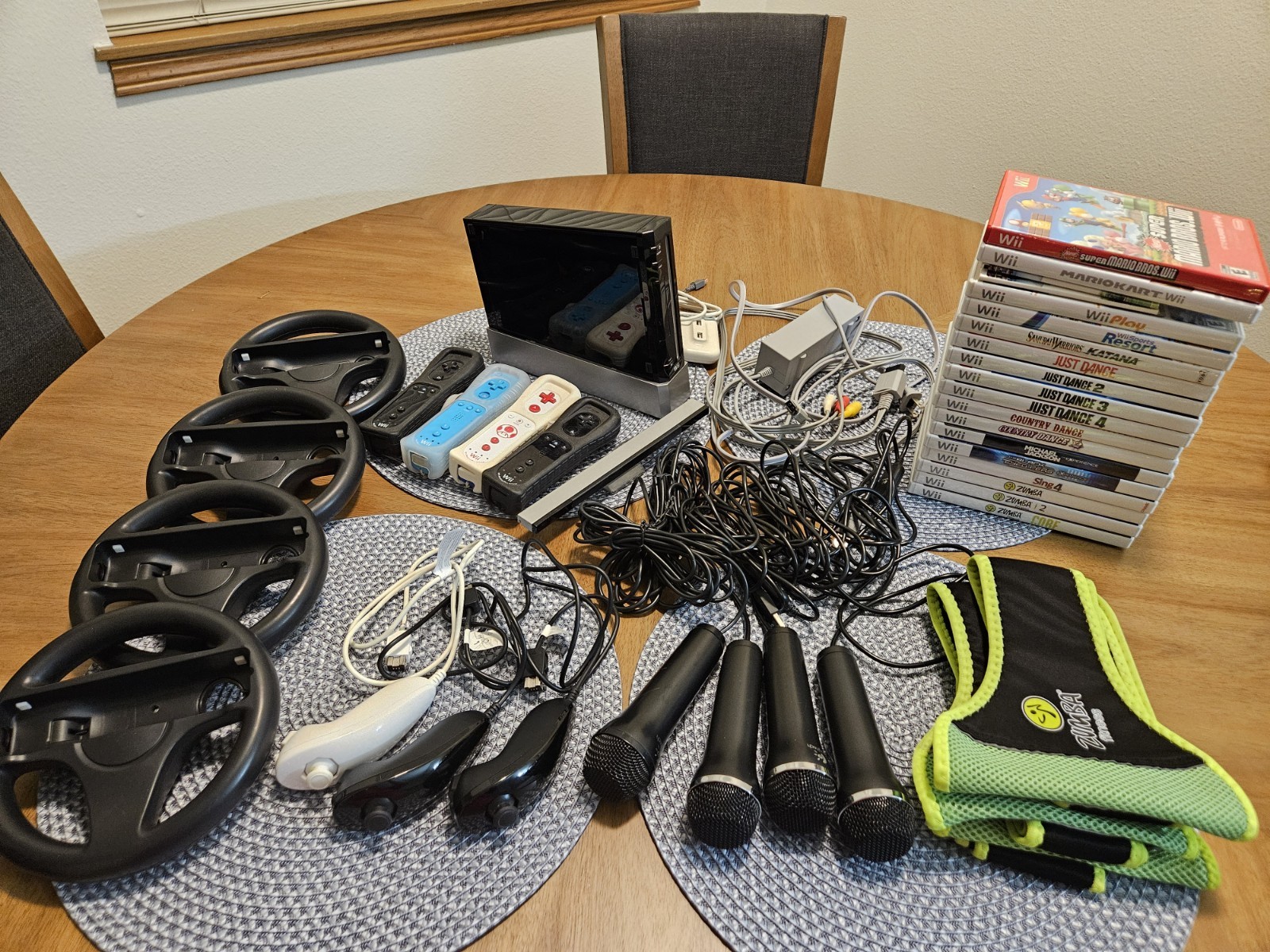 Nintendo Wii Huge Lot Bundle