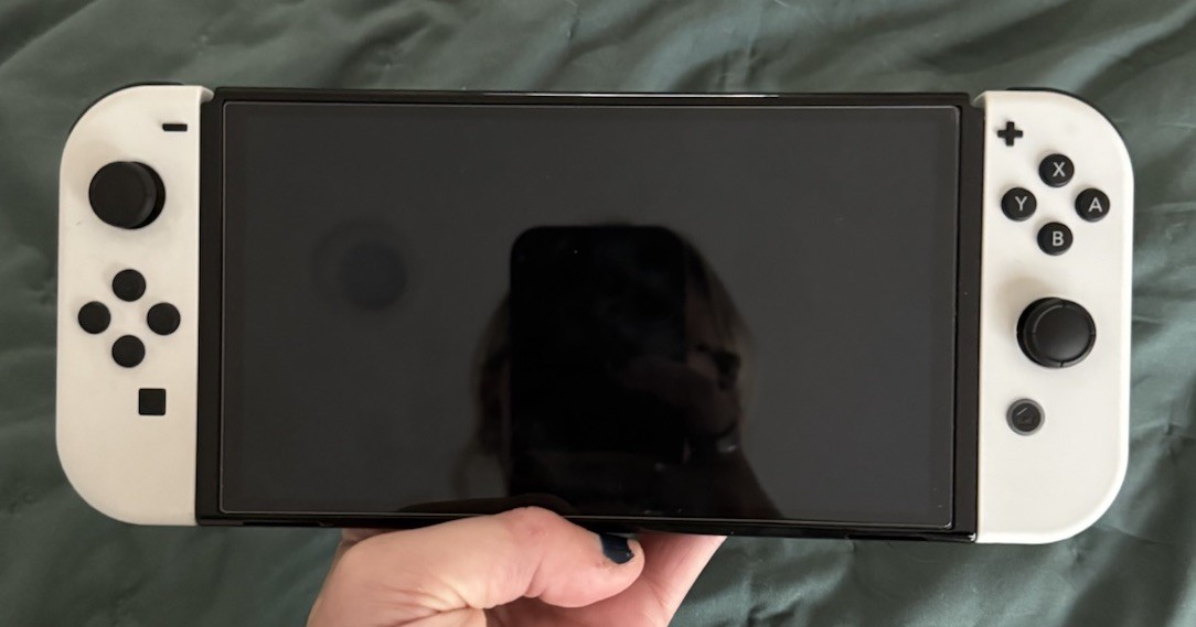 Nintendo Switch OLED Model 64GB White Console