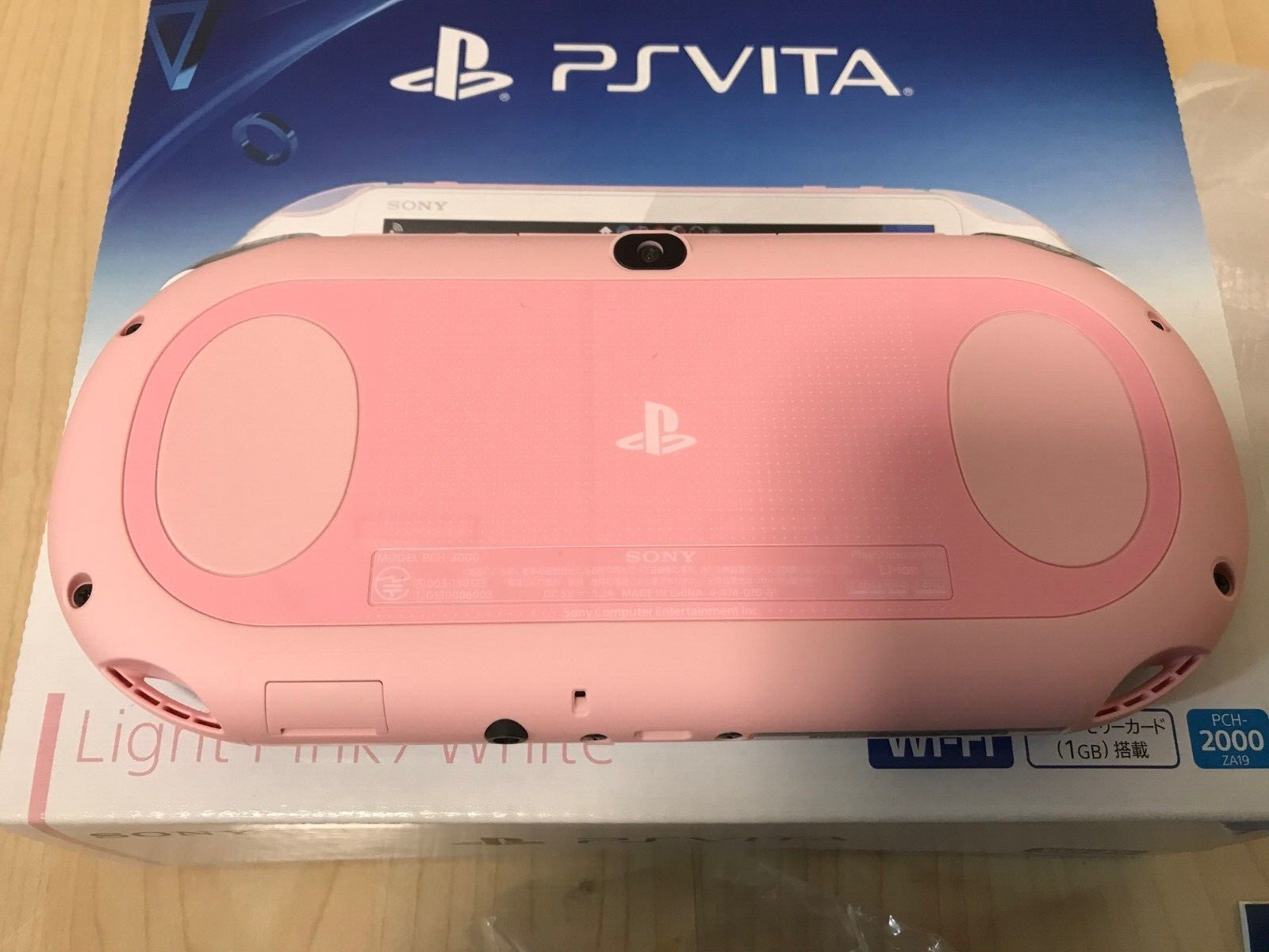 PS Vita PCH-2000 ZA19 Light Pink /White Console Wi-Fi Model Japan Sony Excellent
