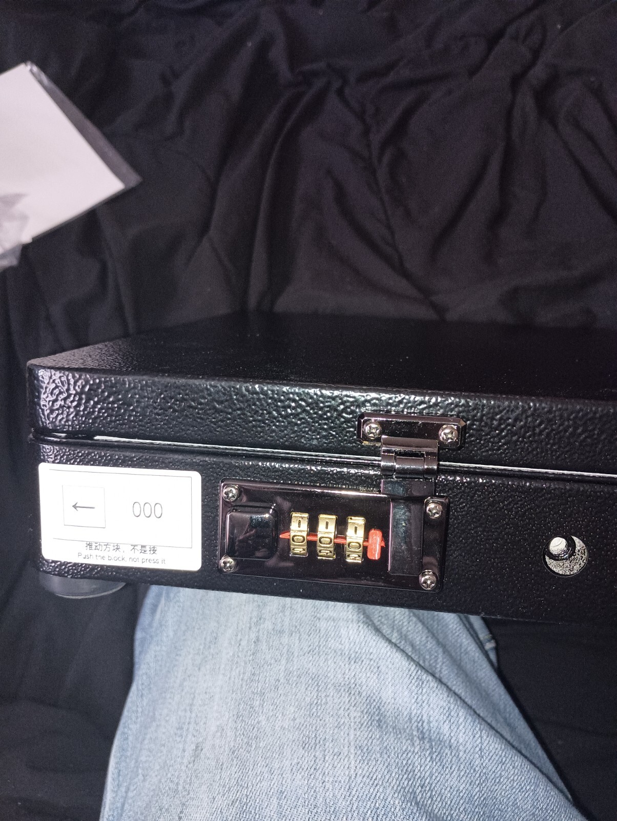 Arcade Game-System. Durable-briefcase. FHD 3D-Series. (4 players).