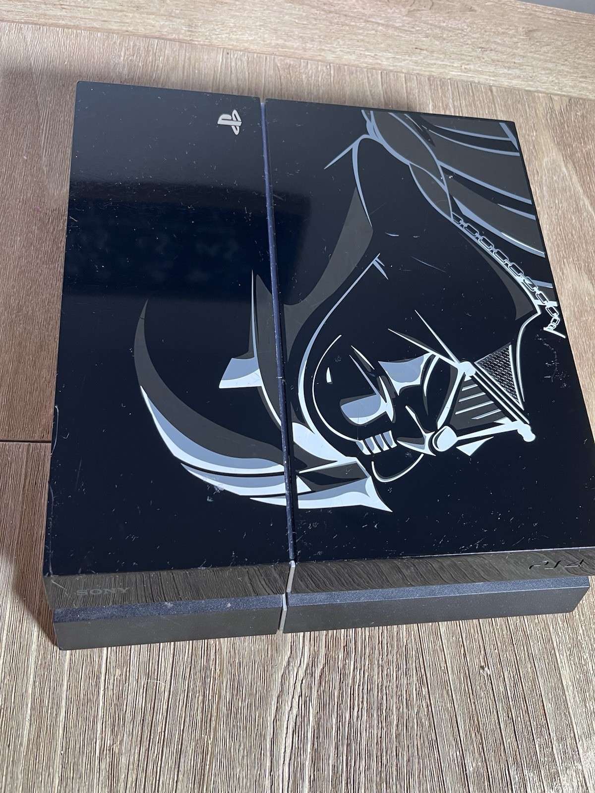 Sony PlayStation 4 PS4 500GB Star Wars Darth Vader Console w/ Controller