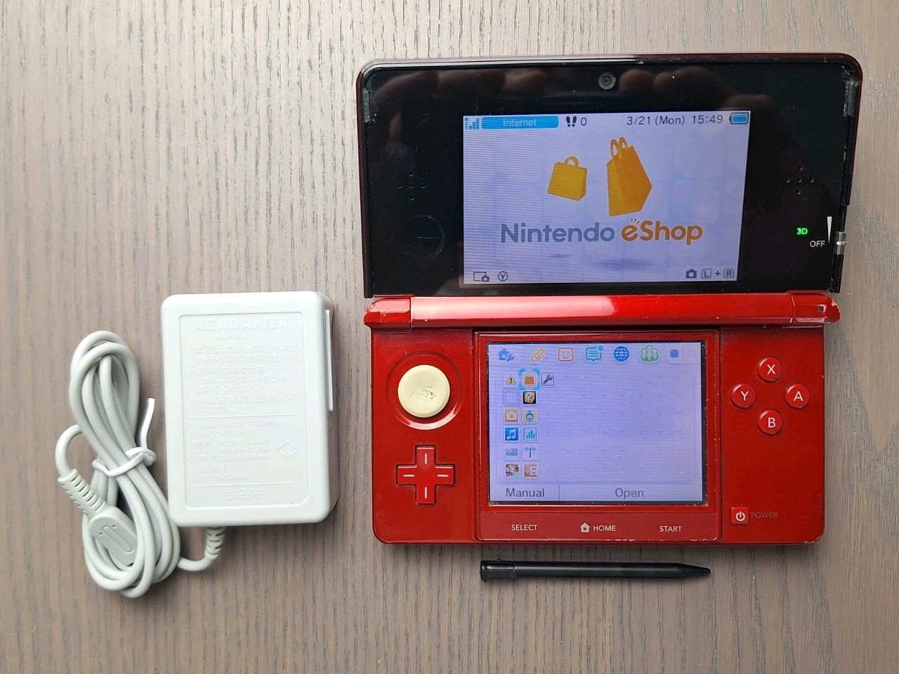 Nintendo 3DS Flare Red Region Free Console 16GB Tested w/ Charger & Stylus