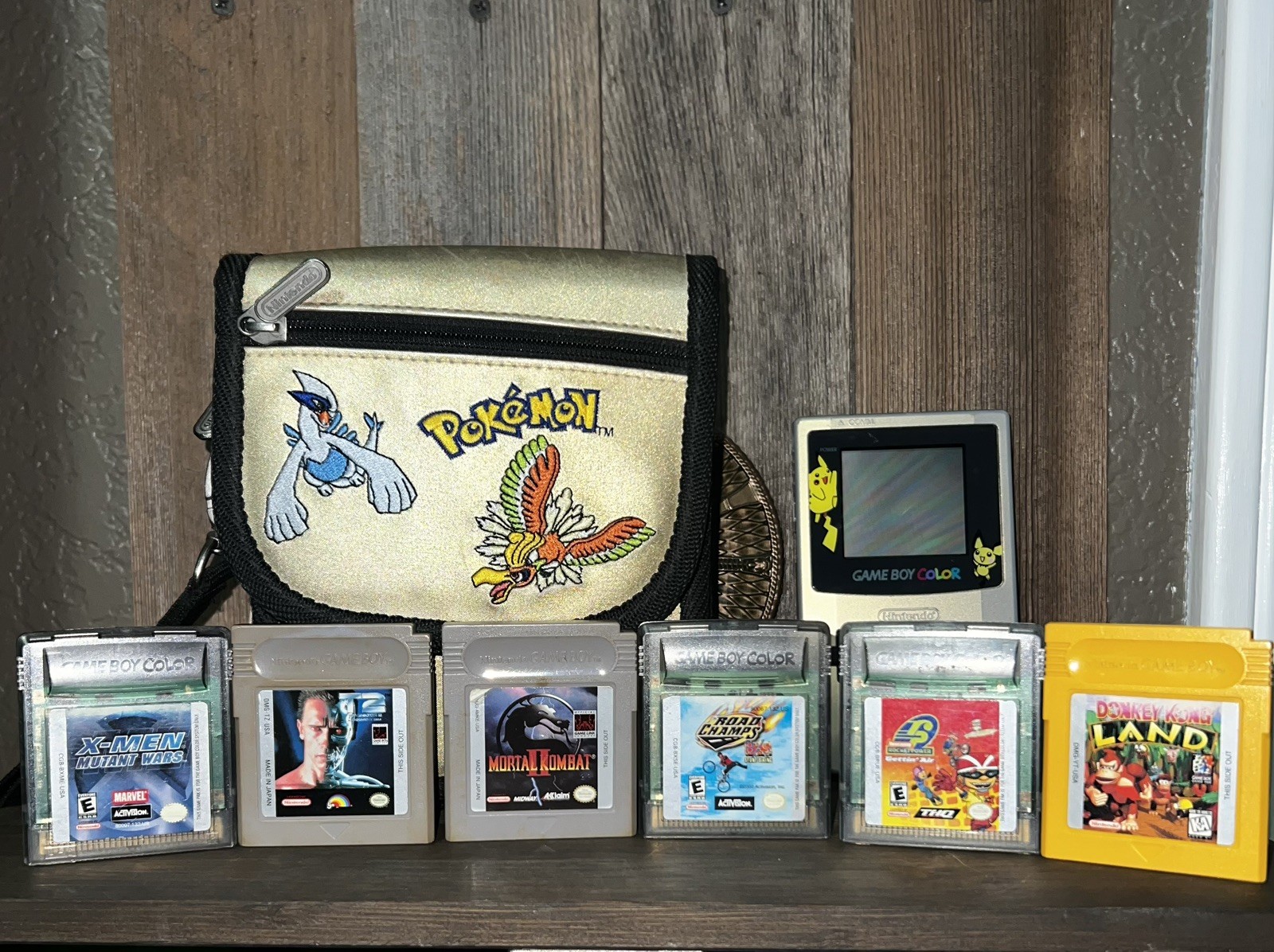 ORIGINAL 2000’s GAMEBOY COLOR POKÉMON GOLD & SILVER LIMITED EDITION!