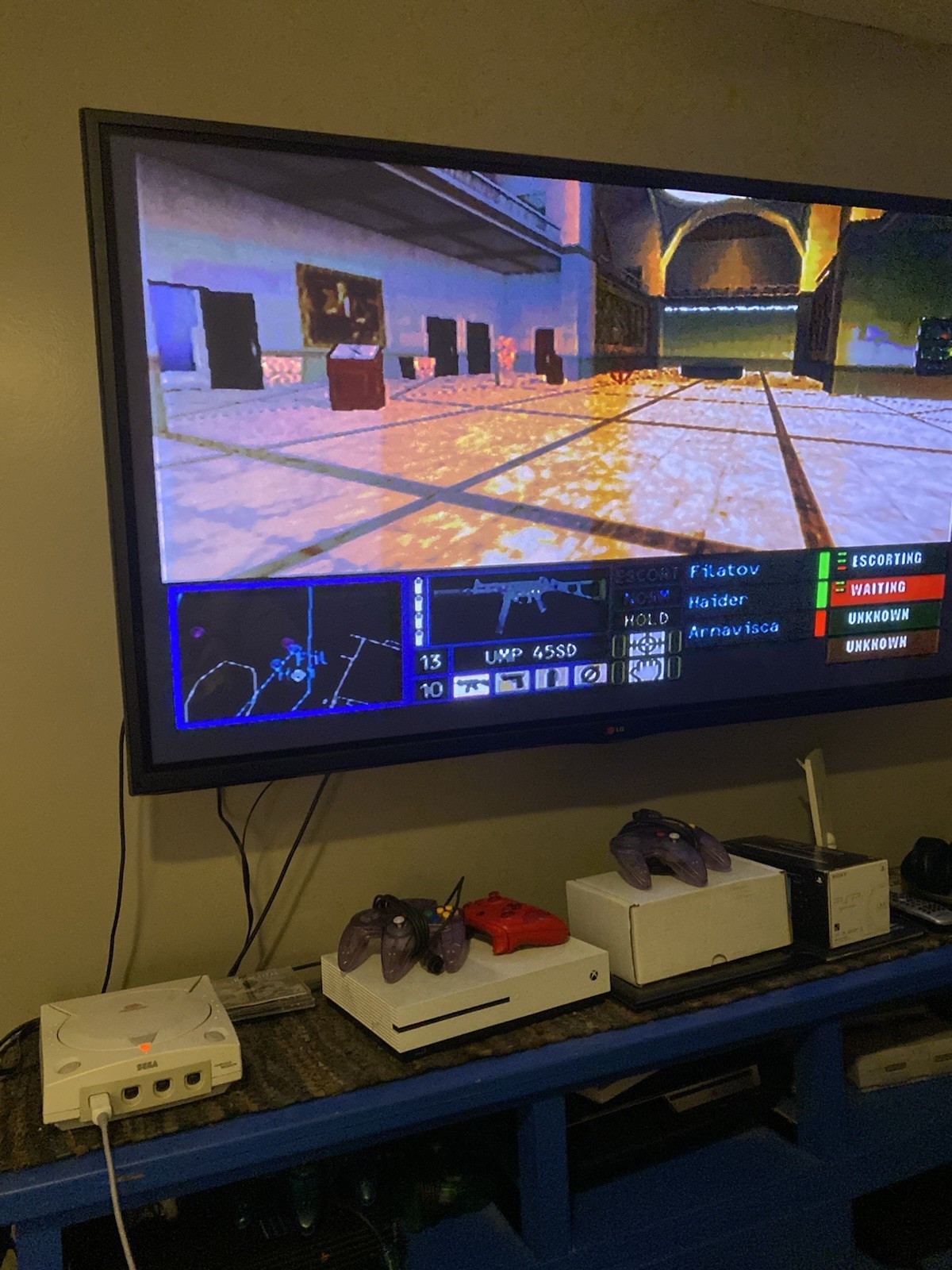 Original SEGA Dreamcast Launch Edition Console Bundle With 2 Games Amazing Cond.