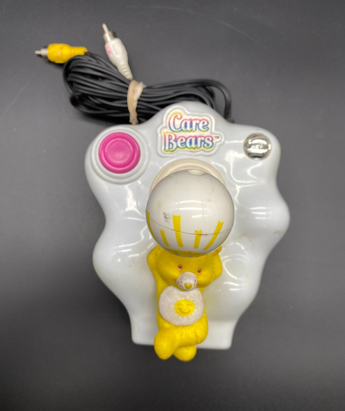 Jakks Pacific 2005 Care Bears 7-in-1 Plug N Play TV Games Wired Joystick
