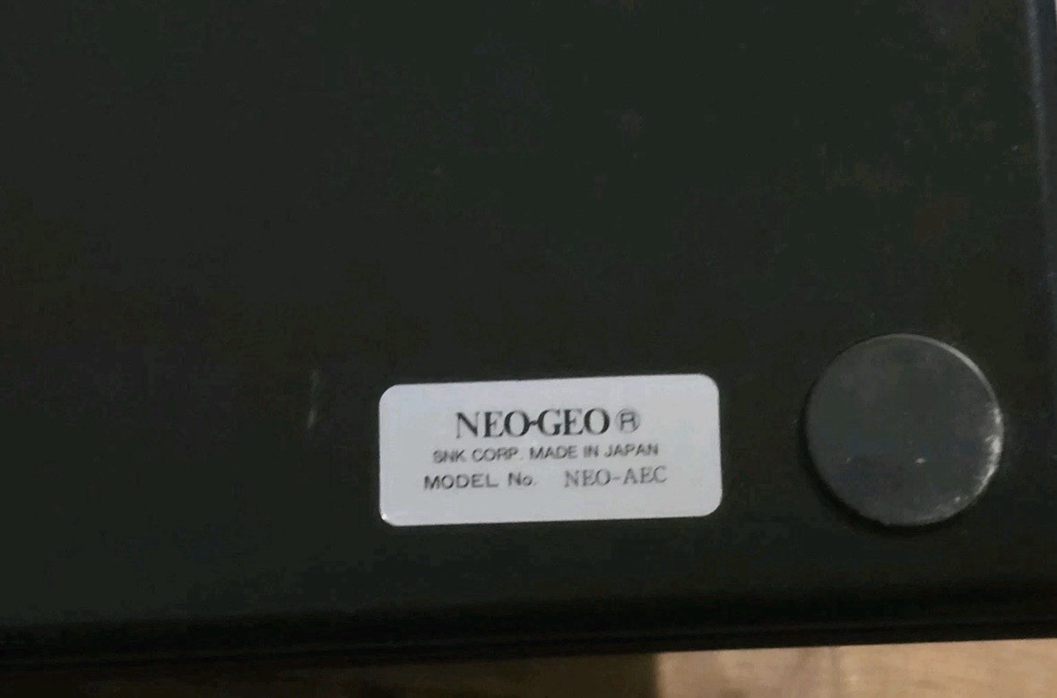 Neo Geo AES Gold System; 2 Controllers, and Cables