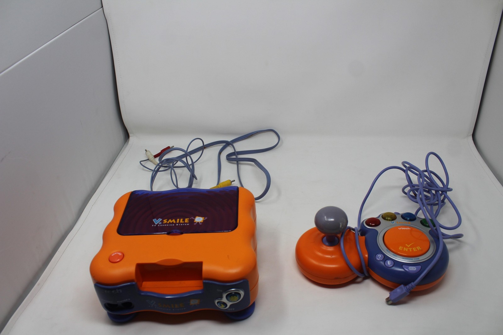 VTech V.Smile TV Learning System Orange Console Joystick RCA NTSC No AC Adapter