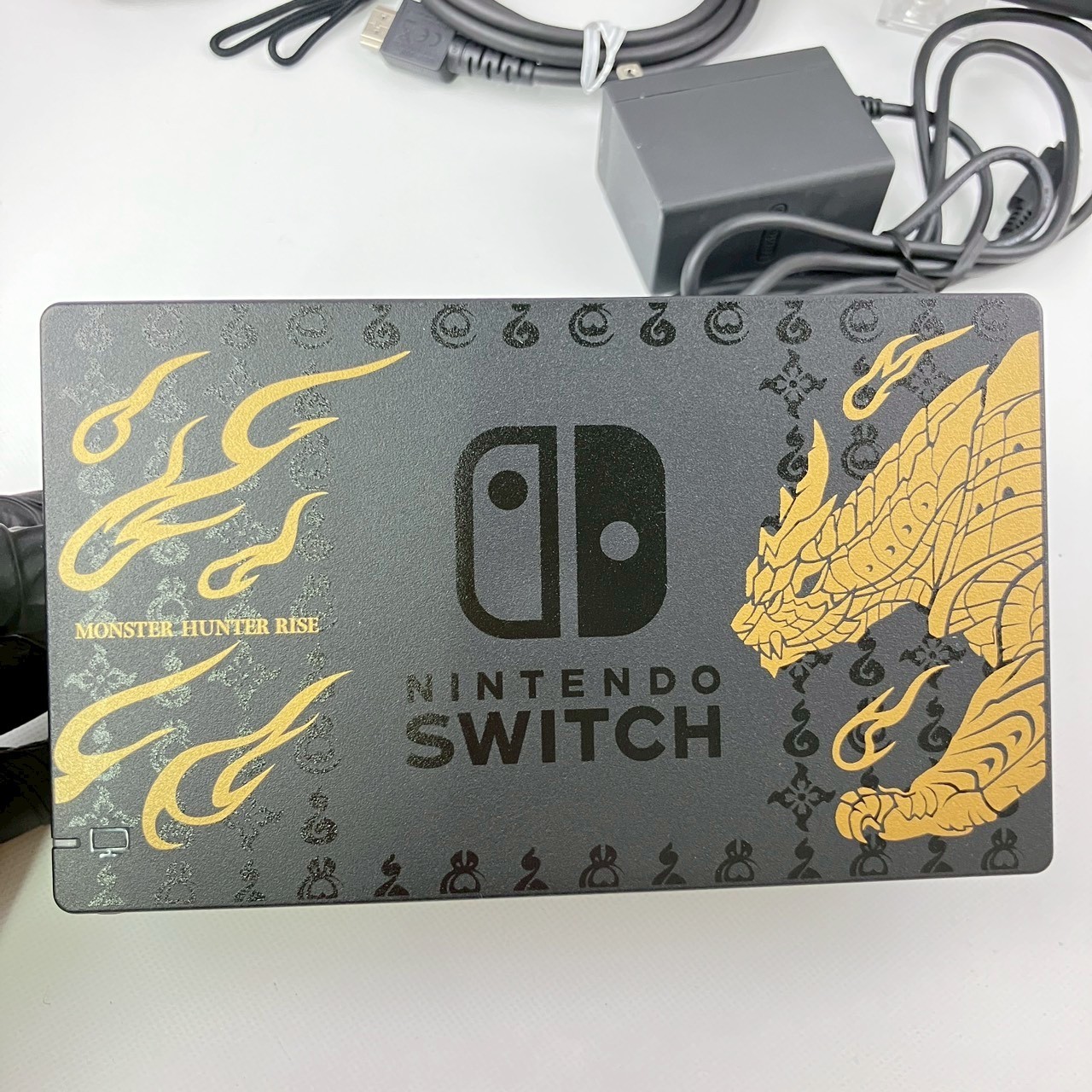 Nintendo Switch Monster Hunter RISE HAC-001(-01) A Rank Console Region Free H8TM