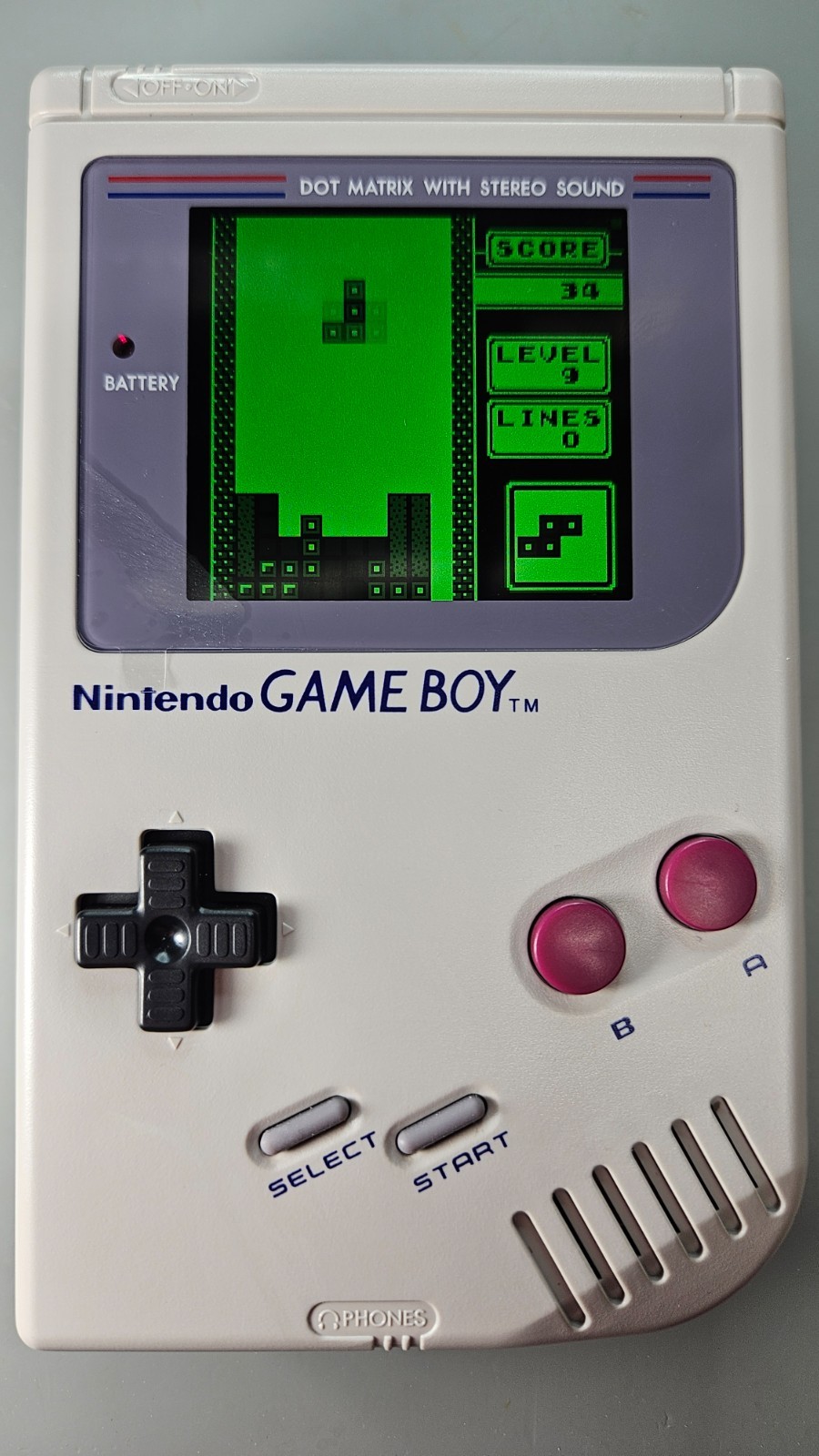 SL-DMG-01 – OEM Game Boy Internals – IPS Display, 10hr battery, Tetris, & Case!