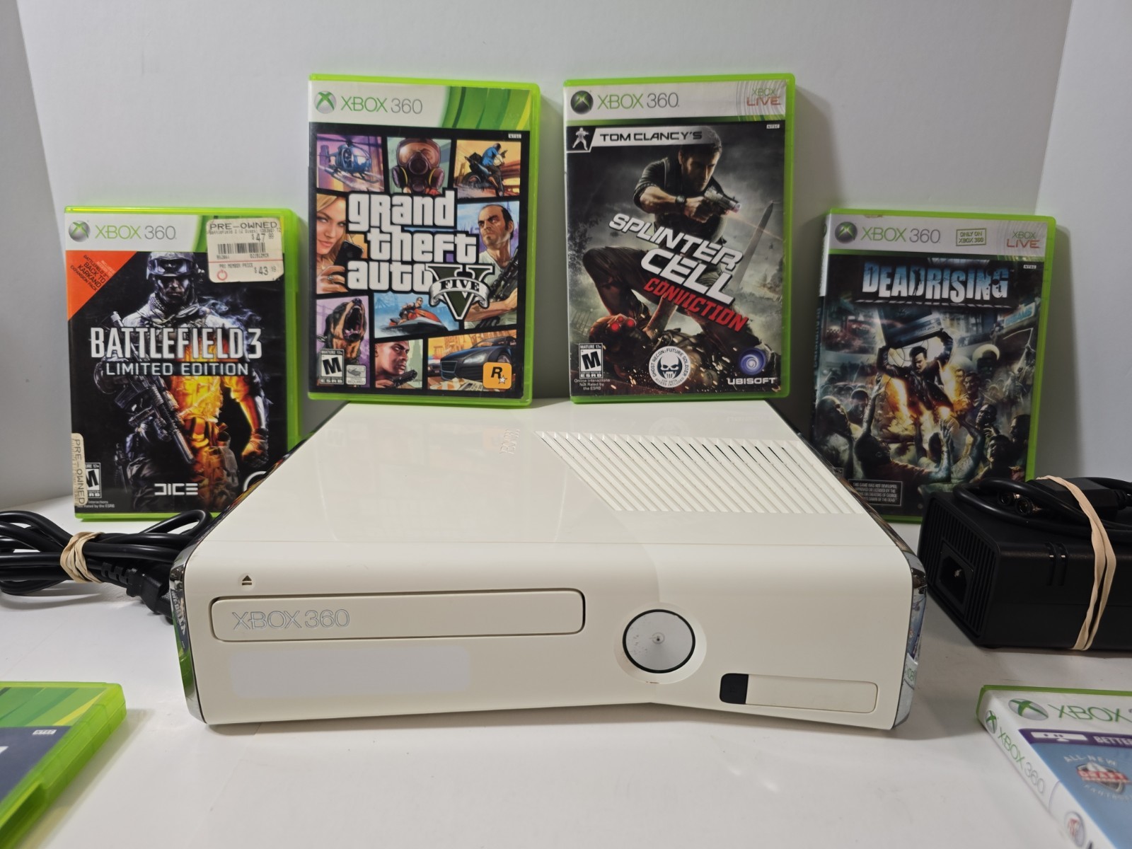 XBox 360 Slim 250GB Console 8 GAME MEGA BUNDLE! CLEAN/TESTED! SHIPS FREE 🔥