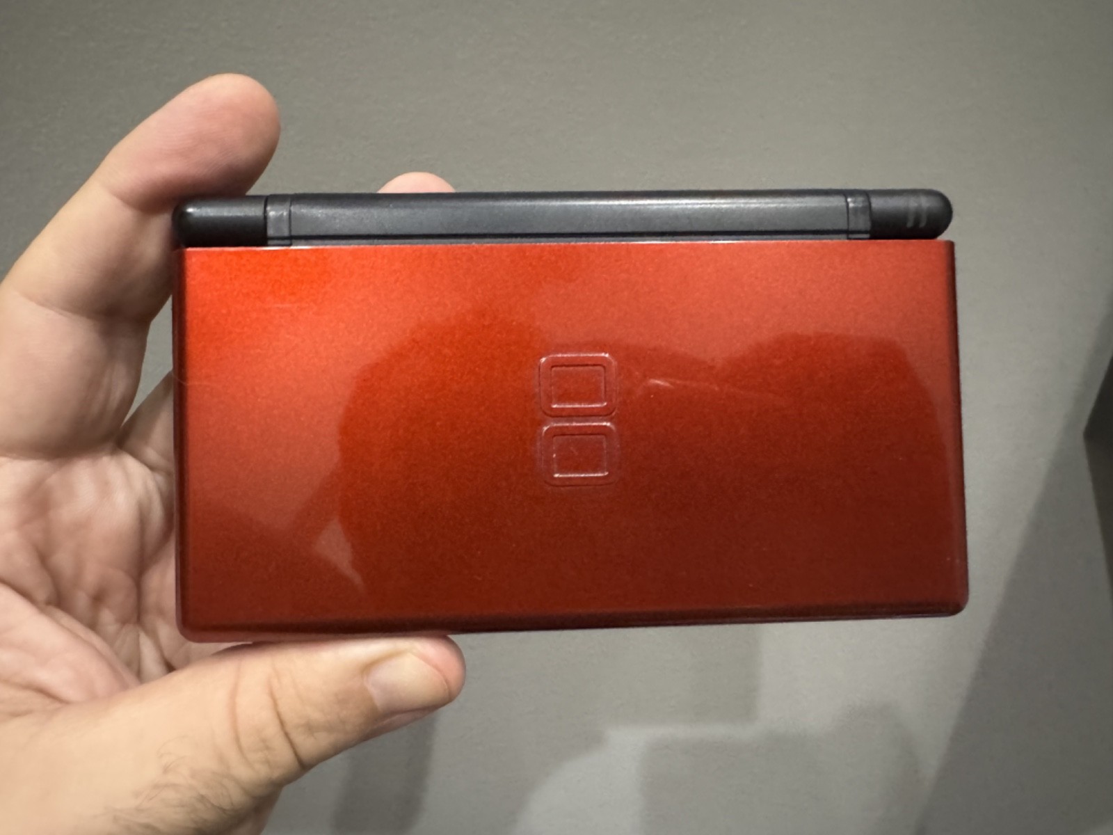 Nintendo DS Lite Handheld System – Red/Black w/ Chargers & Case