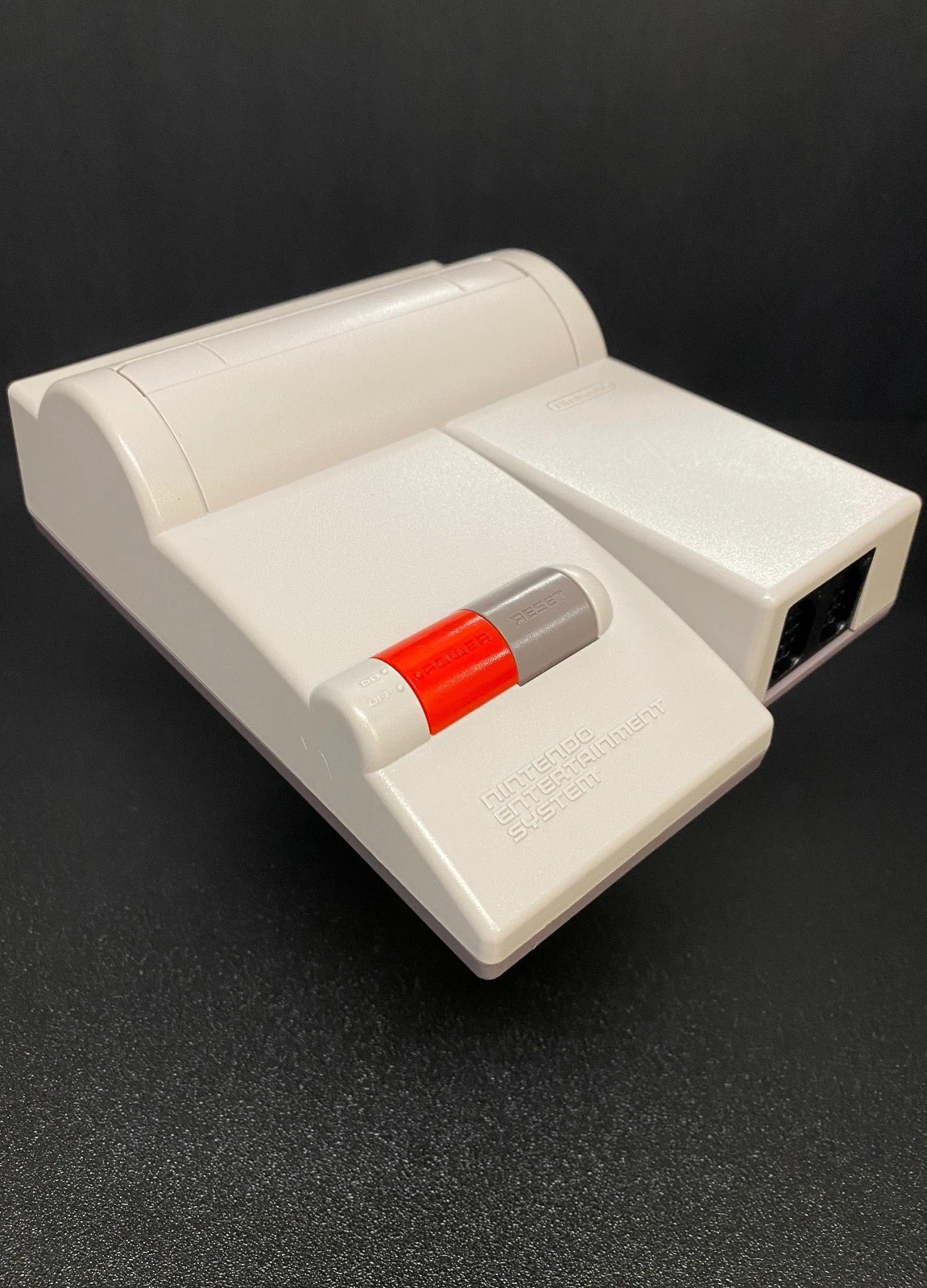 Nintendo NES – 101 Top Loader Composite AV service including all parts
