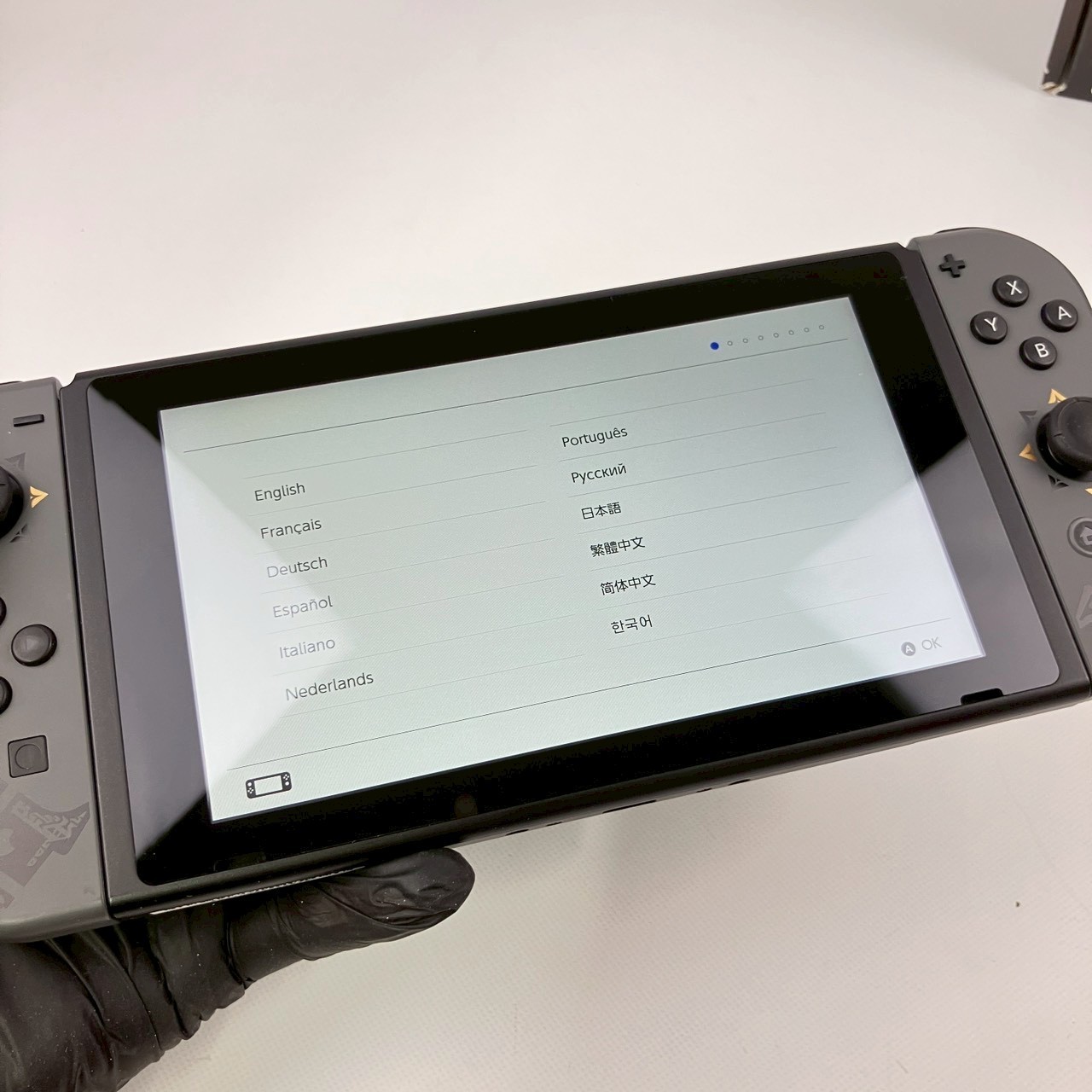 Nintendo Switch Monster Hunter RISE HAC-001(-01) A Rank Console Region Free H8TM