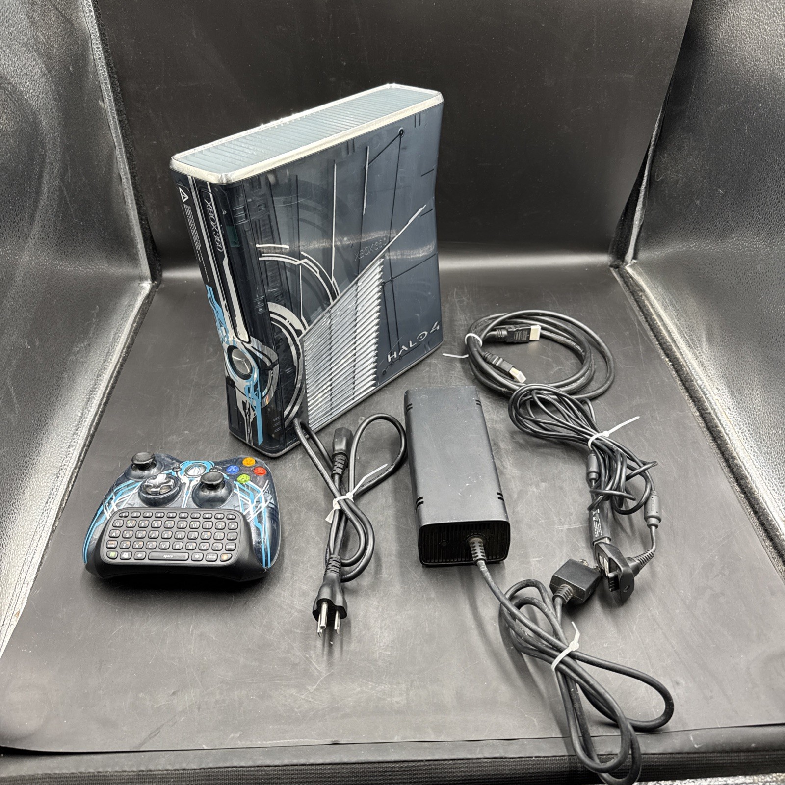 Microsoft Xbox 360 S 320GB Console Gaming System Halo 4 Tested And Working