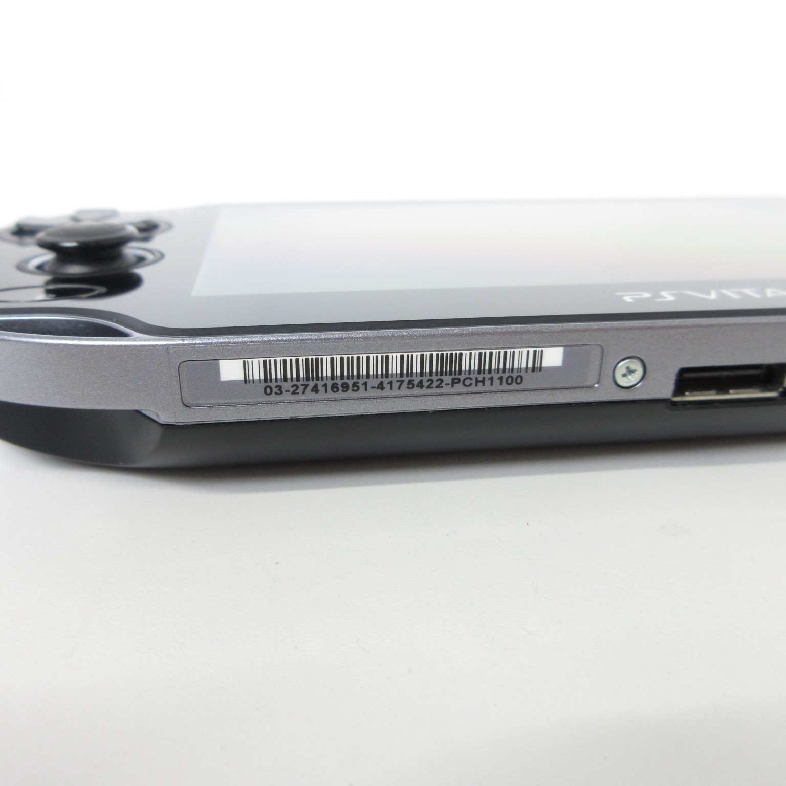 【Near Mint】Sony PS Vita PCH-1100 Crystal Black 3G/Wi-Fi Model Console only #RET0
