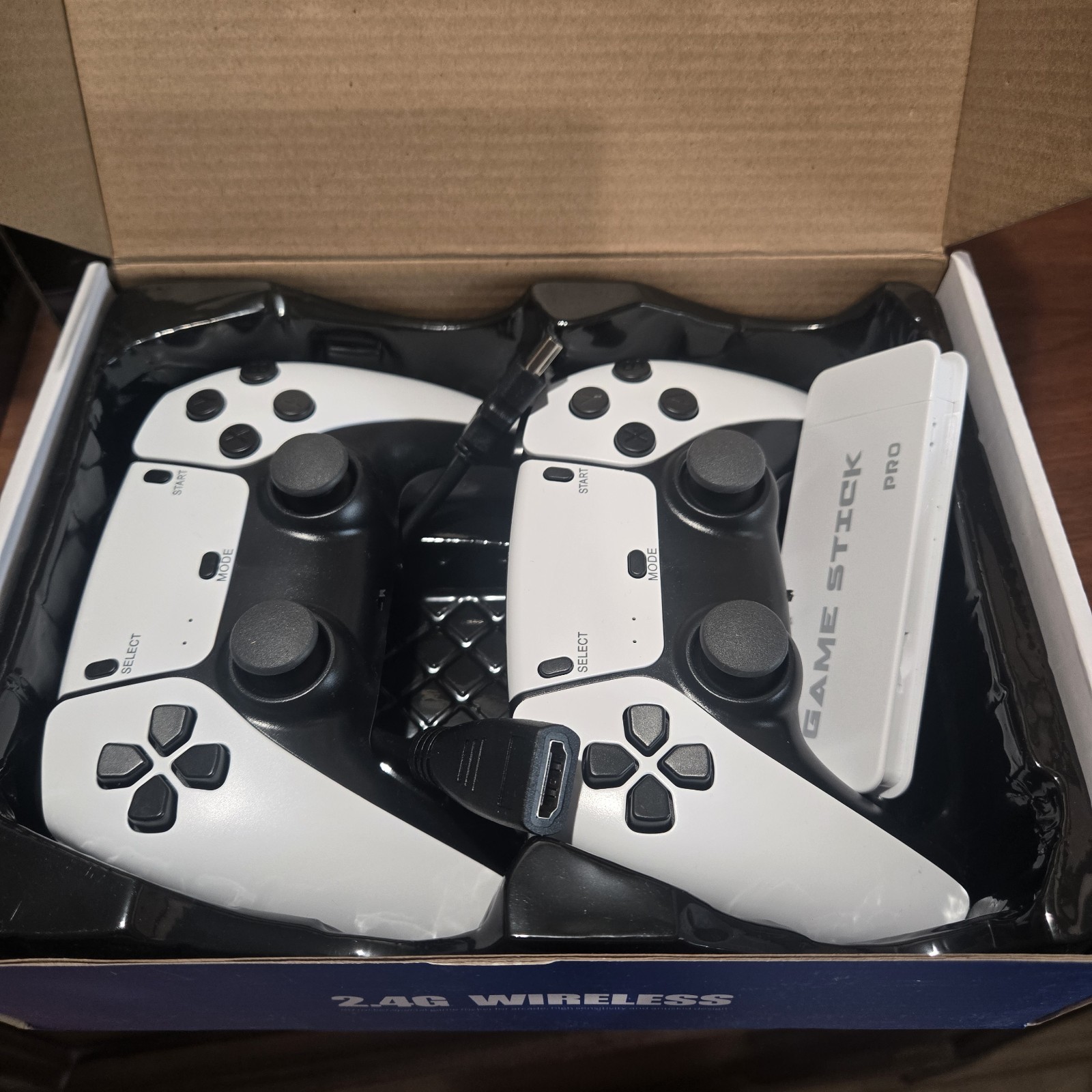 Game Stick Pro 2.4G Wireless 4K Microconsole Double Rocker 3D Audio Wi-Fi