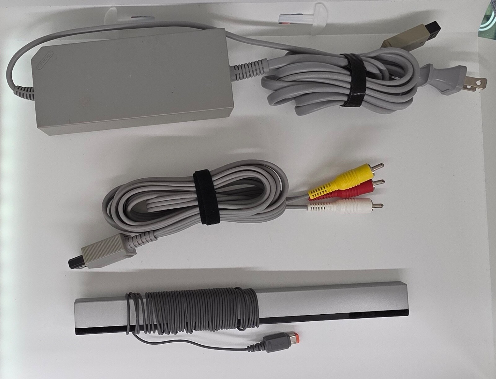 Nintendo Wii Console System Bundle w/ 8 Games Nunchuck Tested White Game Party