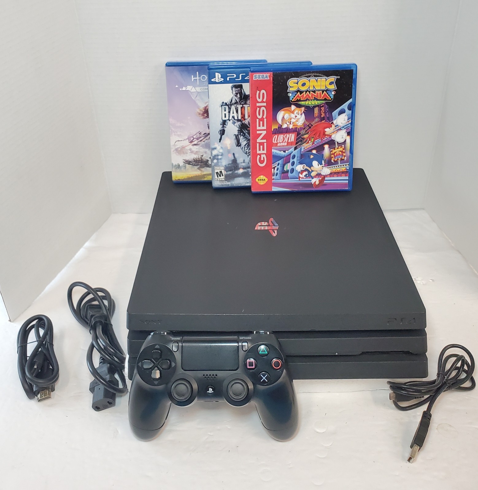 Sony PlayStation 4 PS4 Pro (CUH-7015B) 1TB w. Controller Cables & Games TESTED✅️